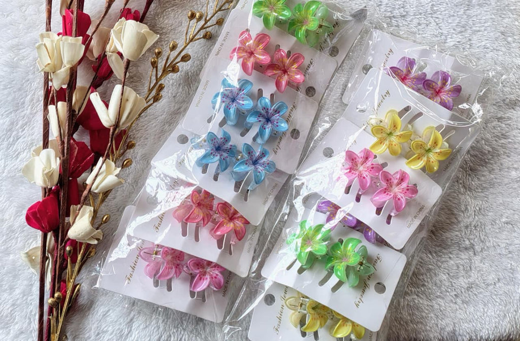 Elegant Mini Flower Hair Claw Clips