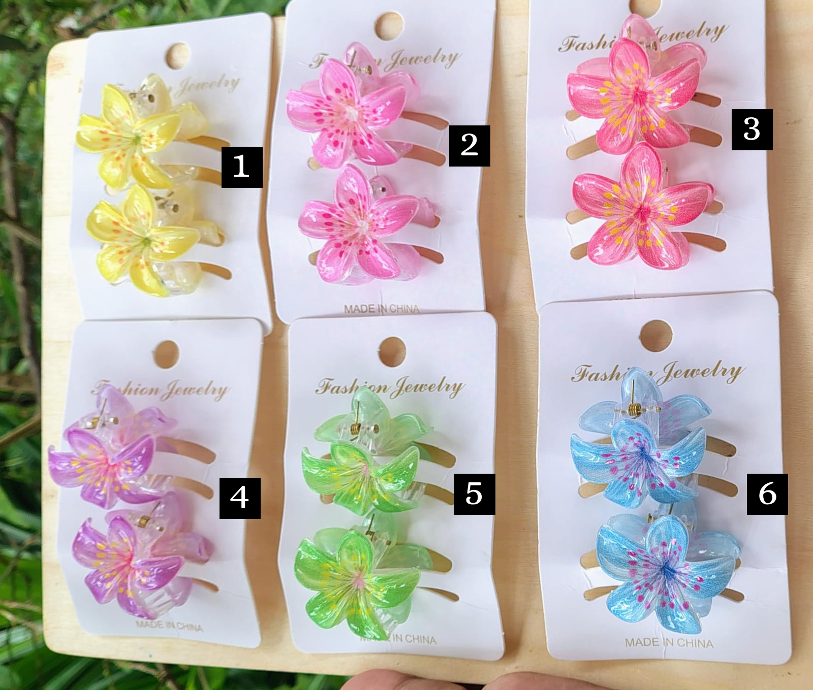 Elegant Mini Flower Hair Claw Clips