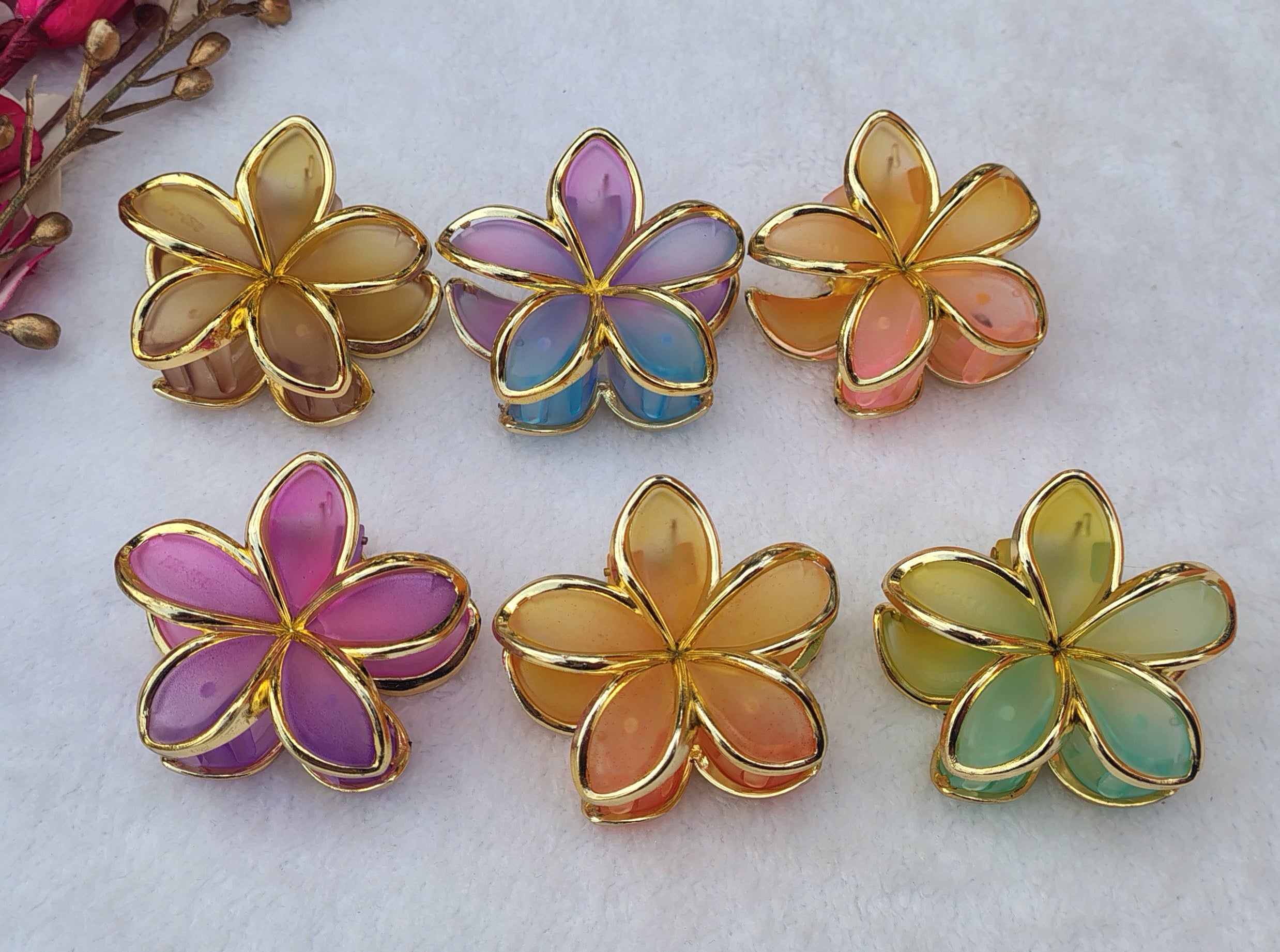 Premium flower hair claw clips with glossy
