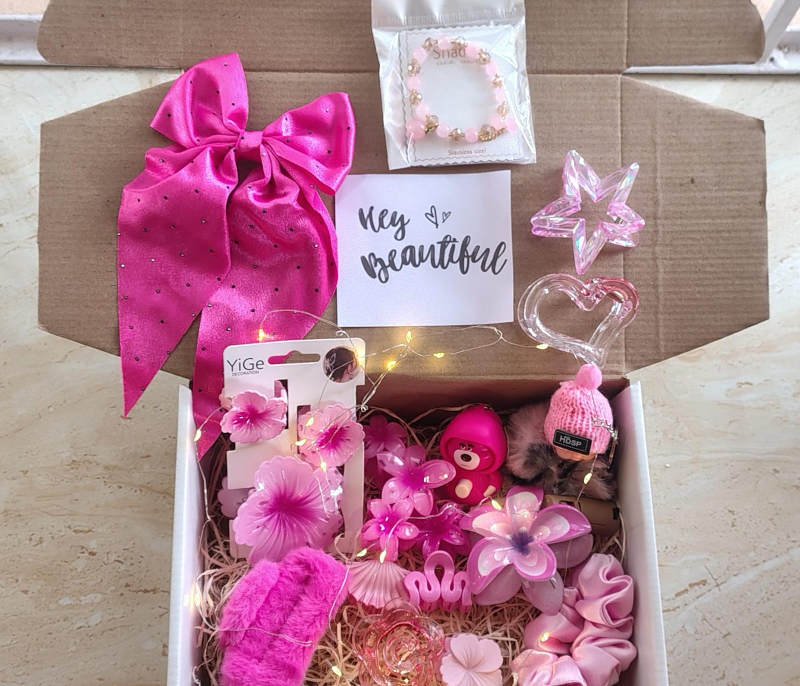 Pretty in Pink – Girls Gift Hamper Box