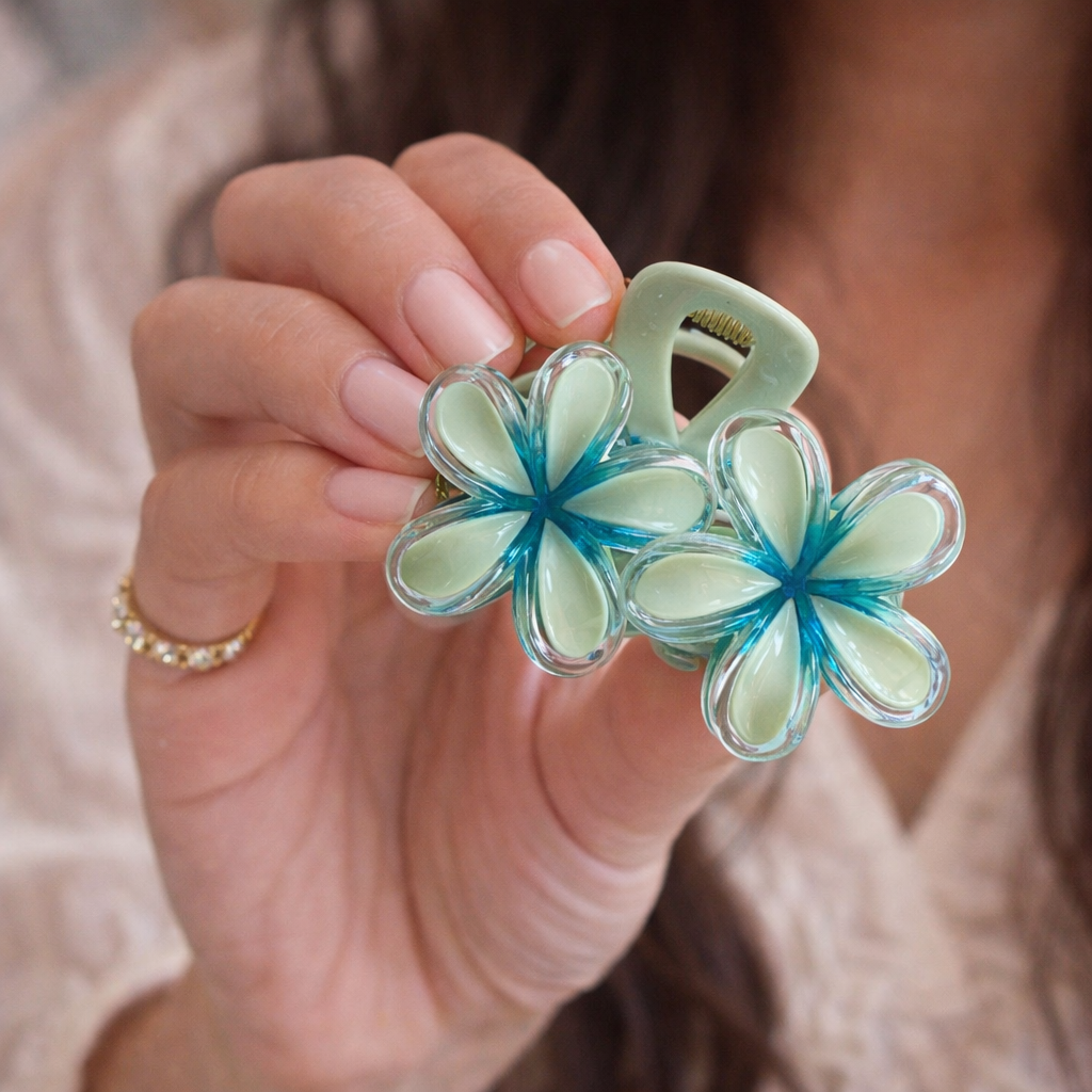 Double Flower Hair Claw Clip – Pastel Floral Design