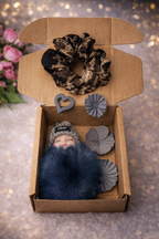 Sleeping Doll Gift Box with Scrunchie & Hair Accessories Combo 🎀