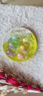 Heart stone transparent hair claw

clip