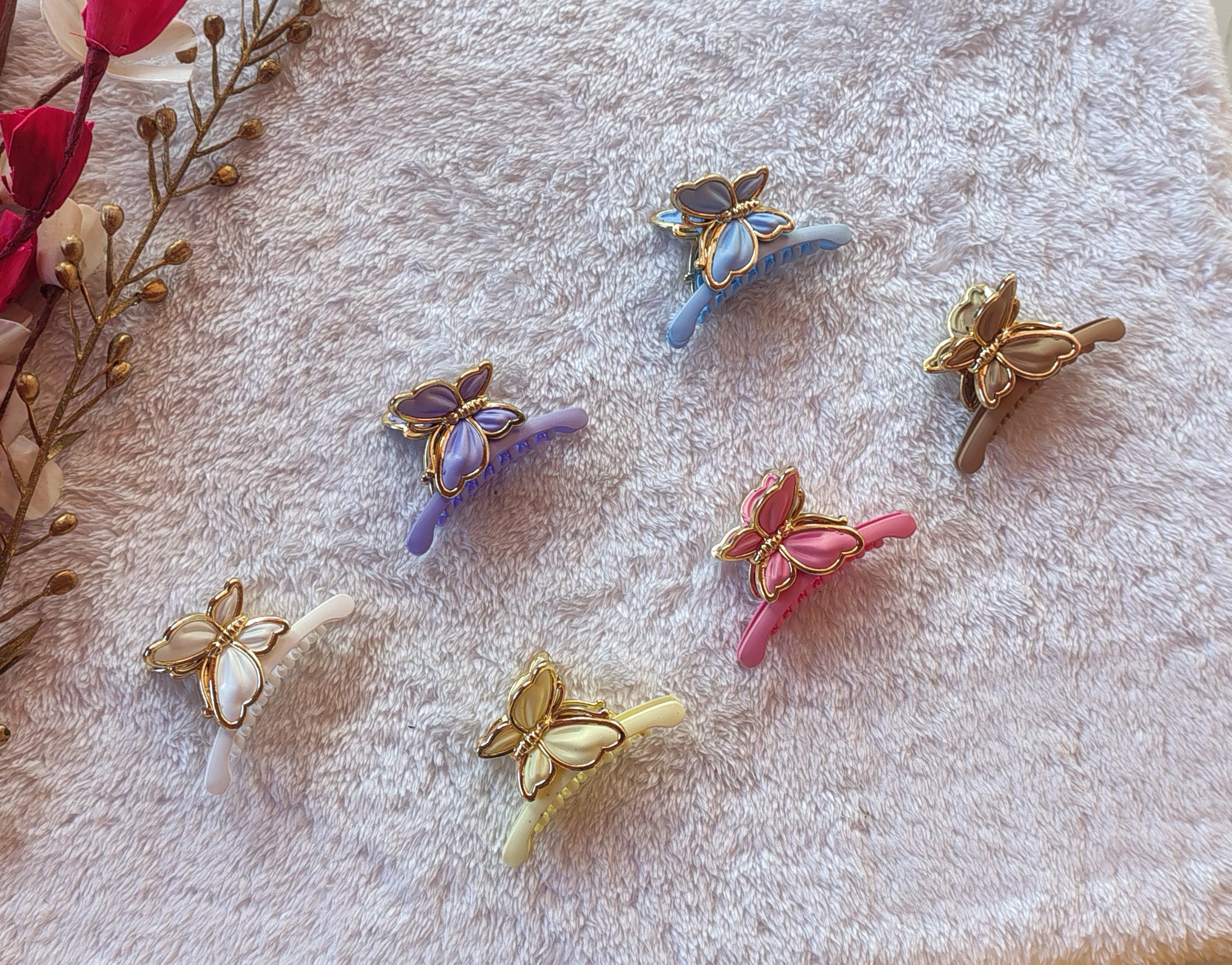 Elegant Butterfly Hair Claw Clip – Premium Metal Finish